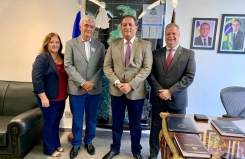 Presidentes da Arpen/BR e Arpen/TO visitam senador Eduardo Gomes em Brasília